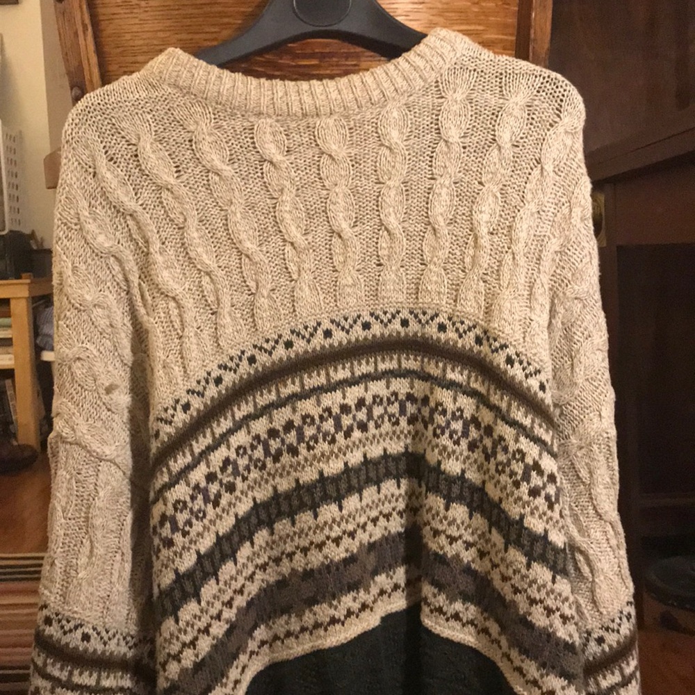 Knit and patterned big sweater made in USA